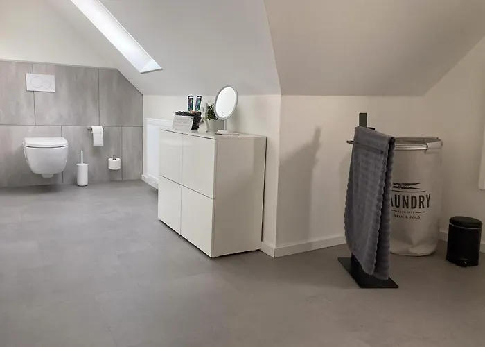 Gipfelglueck-bei-der-purpurbuche *